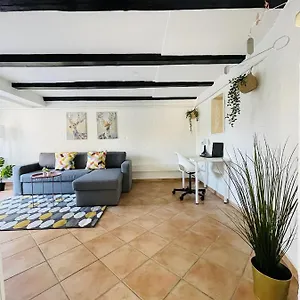 Aday - Charming With Terrace Lejlighed Aalborg